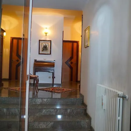 Fiore Bed & Breakfast 3*